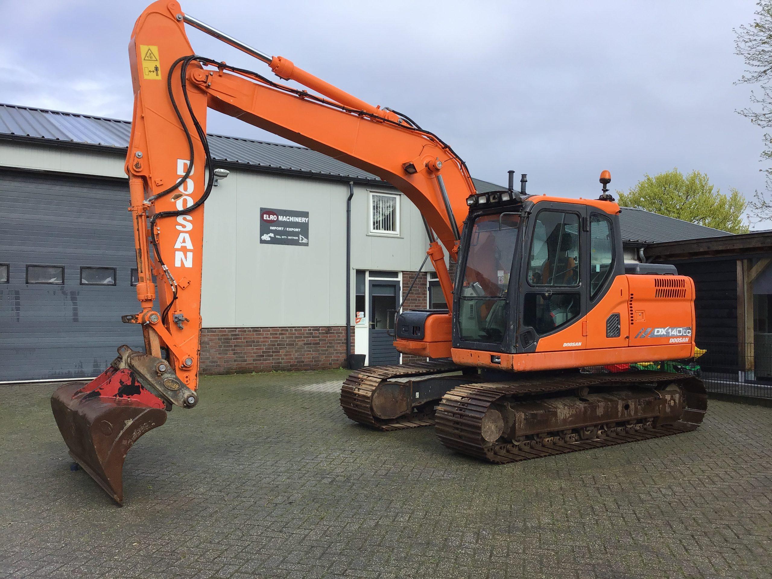 doosan-dx140lc-1