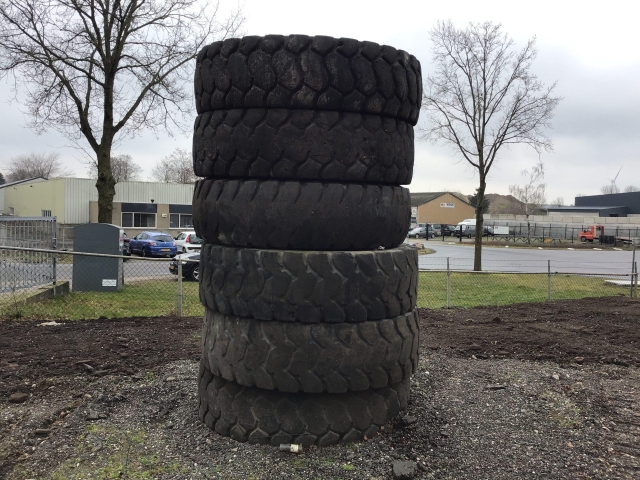 used tyres ELRO MACHINERY